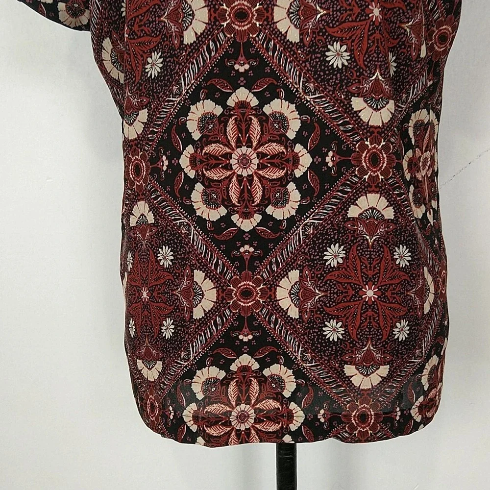 Maurices Blouse Women Small Burgundy Medallion Floral Boho Button V-Neck Top